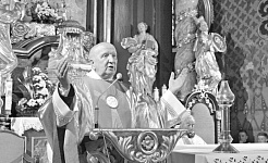 ks. Fidelus BW
