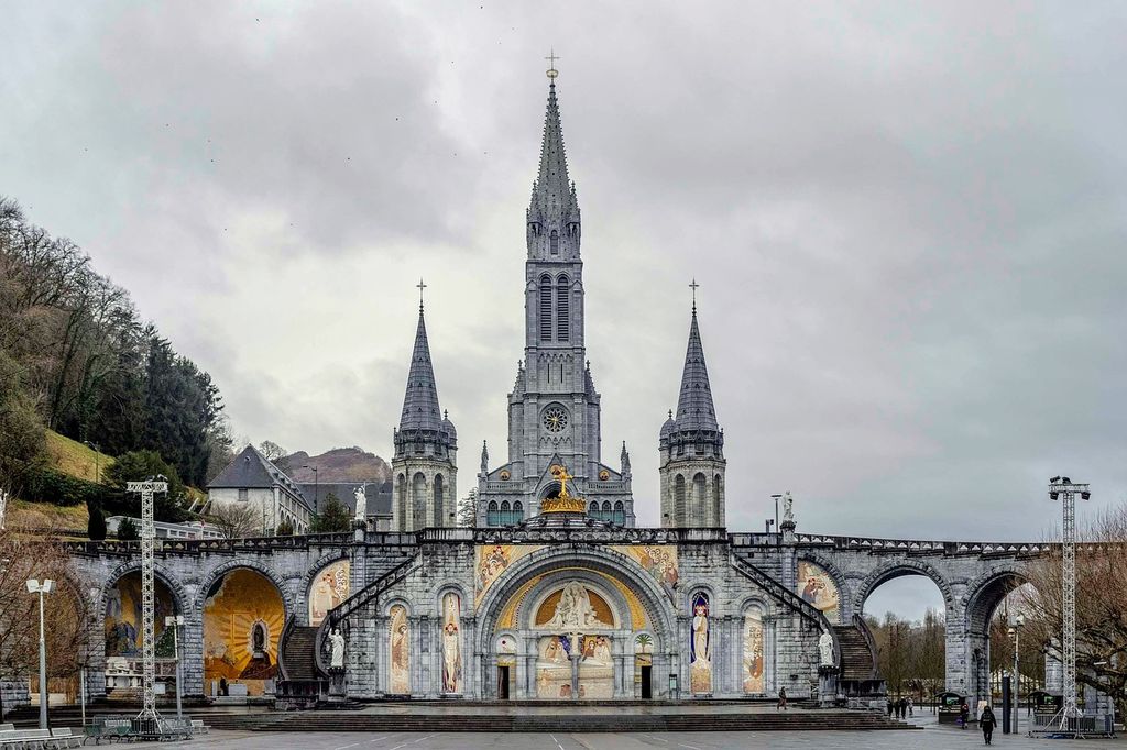 lourdes